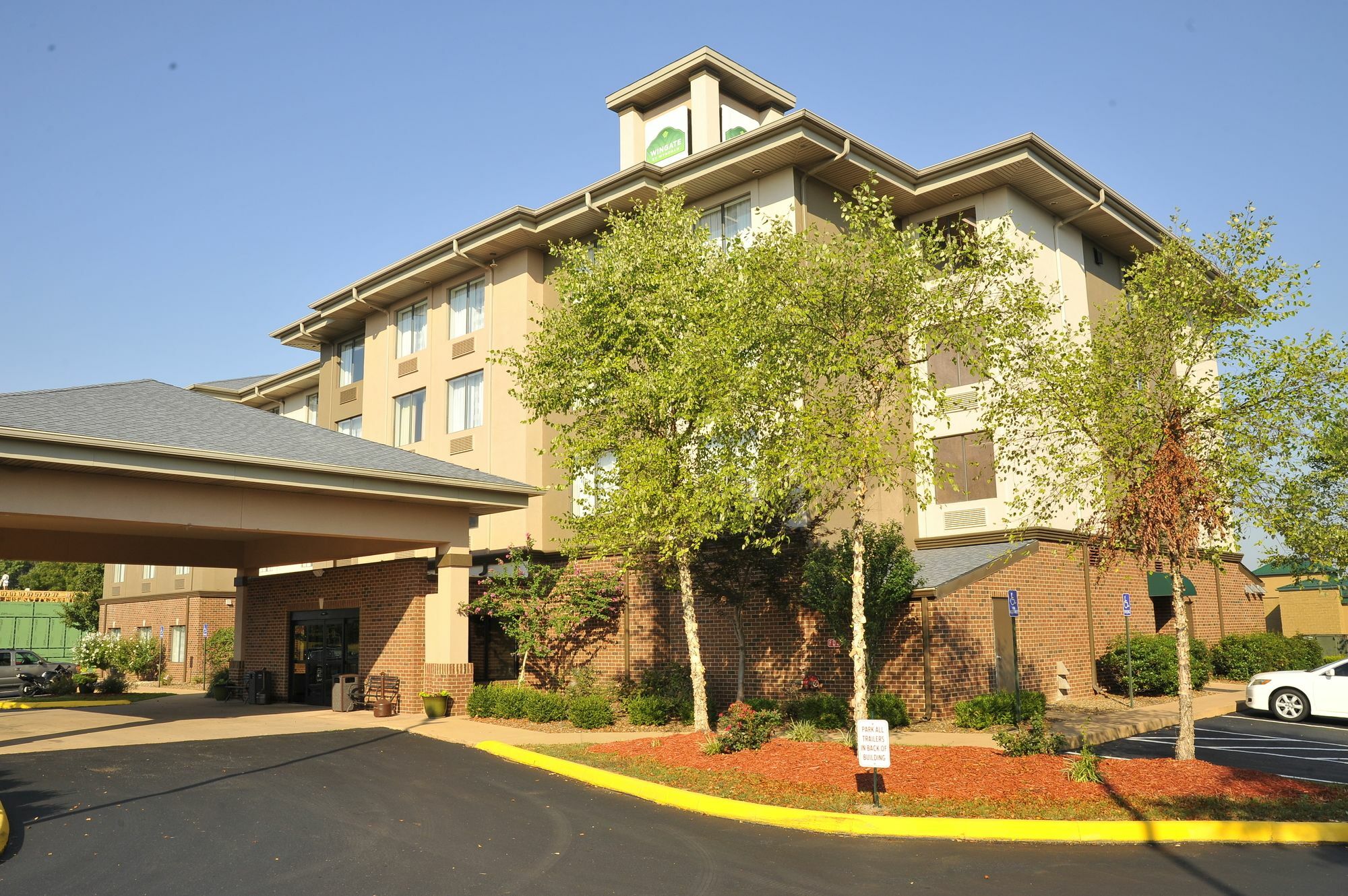 Wingate By Wyndham Bowling Green Hotel Exterior photo